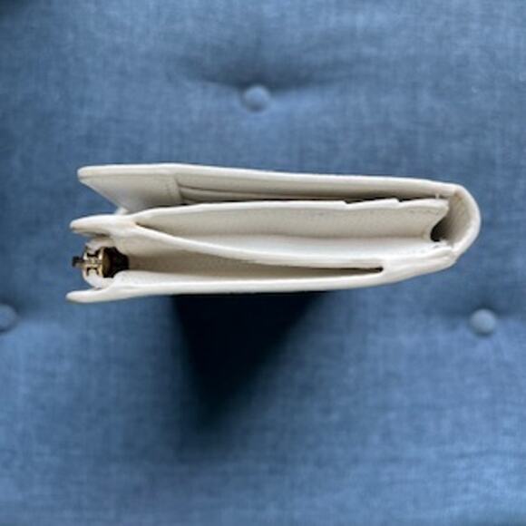 Furla Long Wallet - Women’s - Size 8x4 White - Picture 9 of 10